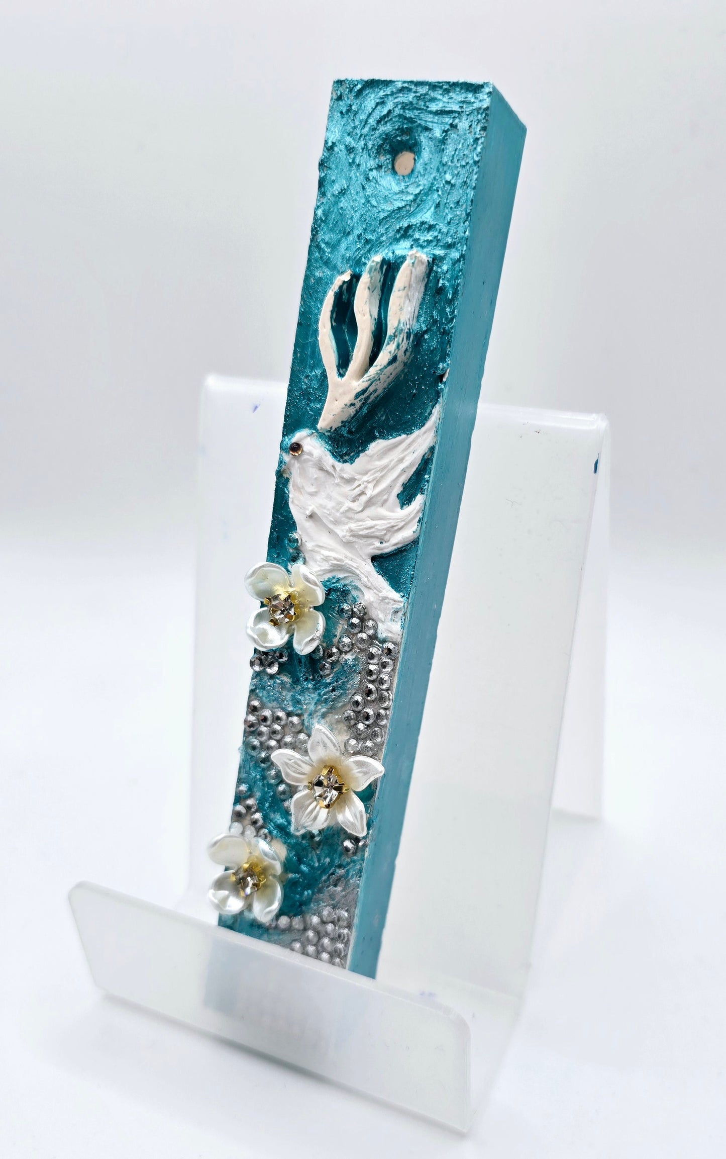 Handcrafted Turquoise Floral Mezuzah Case – A Symbol of Peace and Beauty