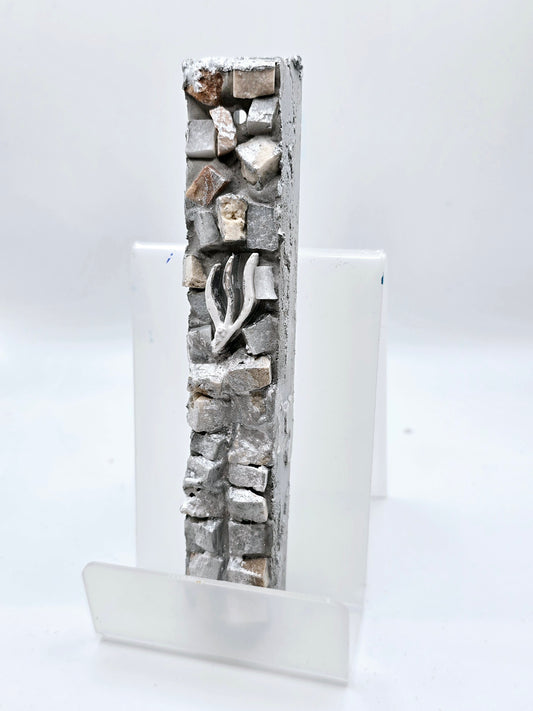 Handcrafted Italian Stone Mezuzah Case – Timeless Elegance